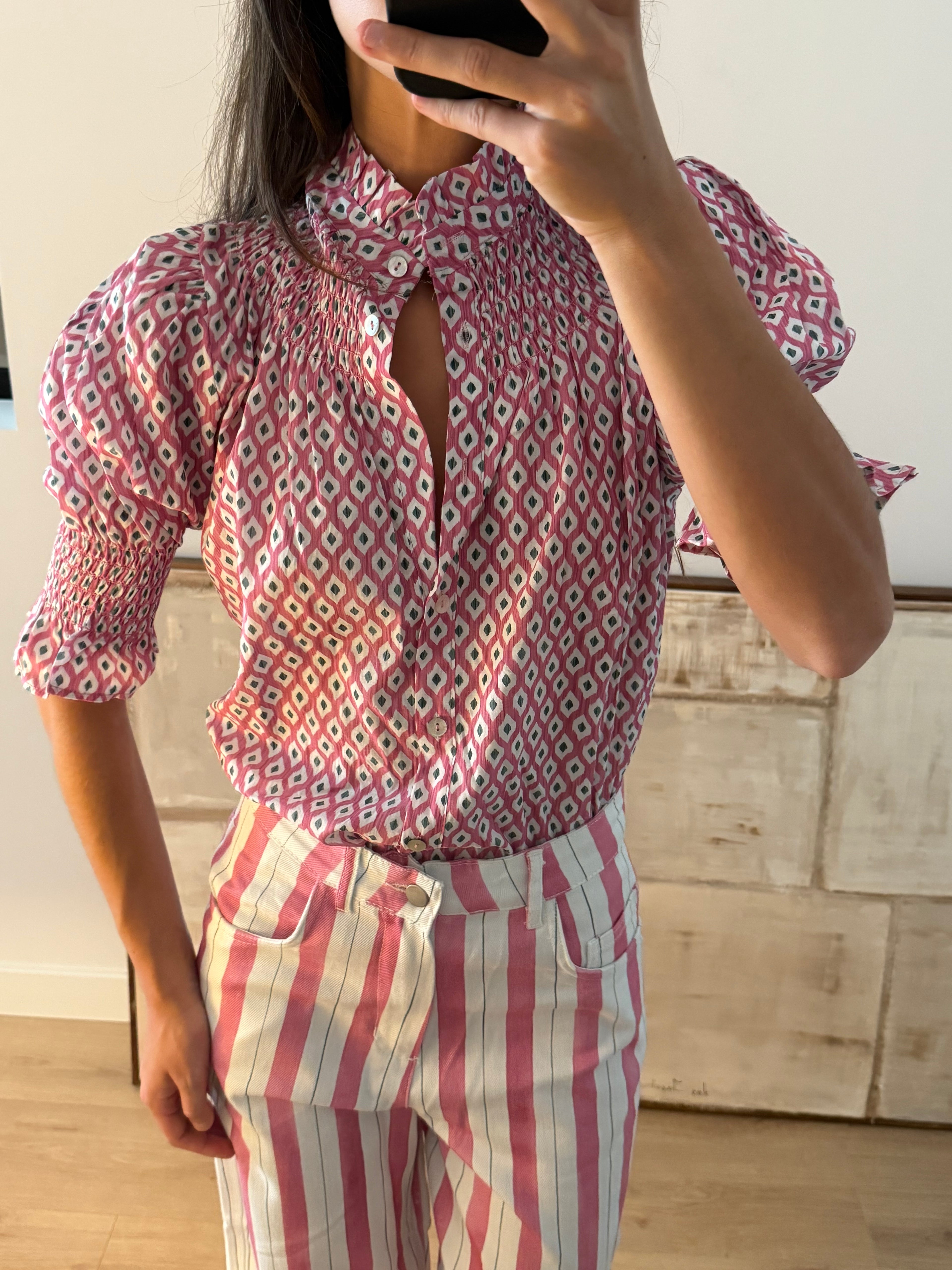 Blusa estampada rosas